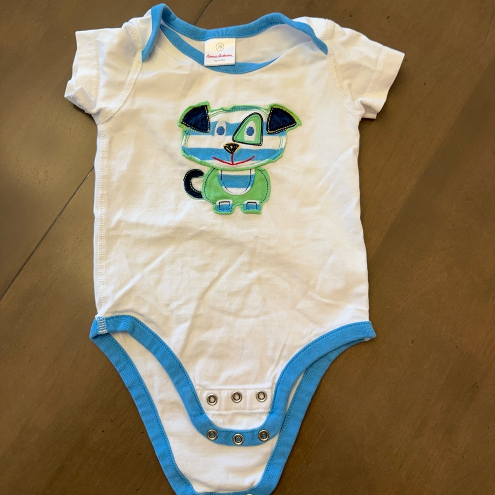 Hanna Andersson White and Blue Puppy Bodysuit